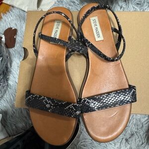 Steve Madden Snakeskin Black Sandals